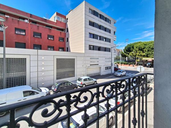 Appartement
         2 pièces
        - 33 m² Exclusivité 159 000 € *