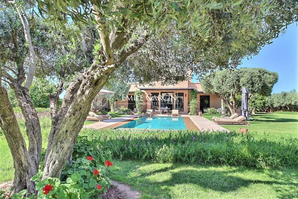 À vendre propriété de charme à quelques minutes des golfs à Marrakech.