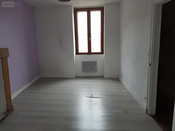 Maison à vendre à La Flèche dans la Sarthe (72200), ref : 1181