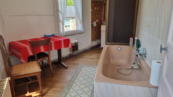 MORBIHAN, Proche de Josselin, Charmante maison de village avec 3 chambres
