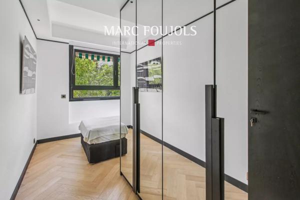 Paris XVI Foch – appartement rénové de 80 m² avec balcons