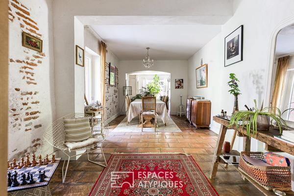 Demeure de charme rénovée avec parc et dépendances