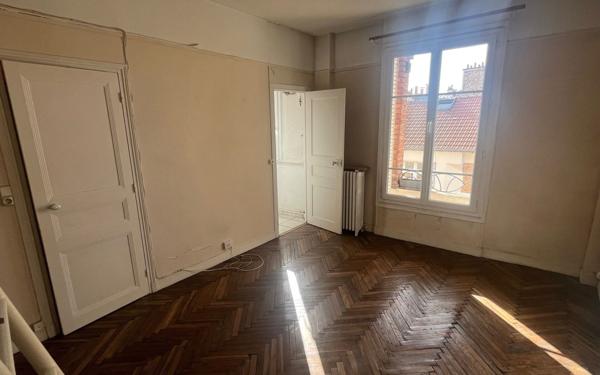 Appartement à vendre    1 pièce • 21,82 m2 Vincennes