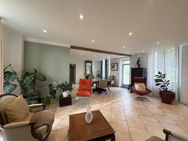 Propriété rare à 15min de DOURDAN (91410) - 9 pièces 168 m2