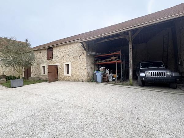 Propriété rare à 15min de DOURDAN (91410) - 9 pièces 168 m2