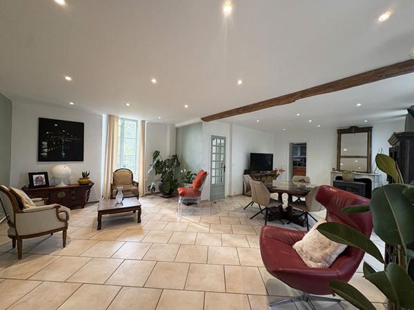 Propriété rare à 15min de DOURDAN (91410) - 9 pièces 168 m2