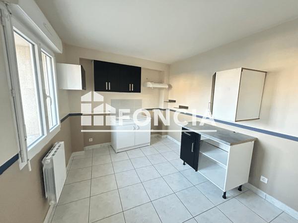 Location Maison 3 pièces 77.75 m² - 13 BIS RUE MADELEINE Sissonne 02150