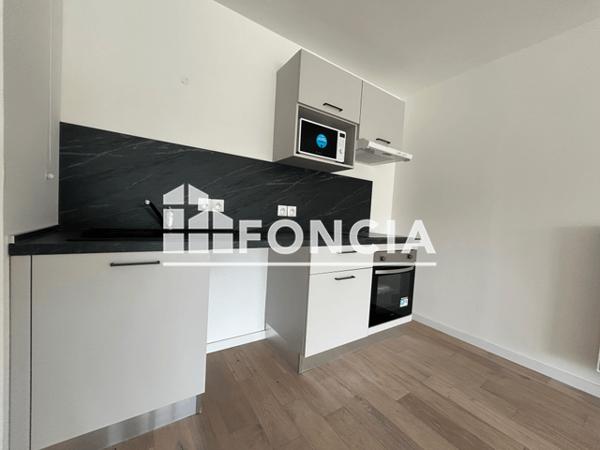 Location Appartement 3 pièces 59.52 m² - AVENUE DE BOLLAERT Lens 62300