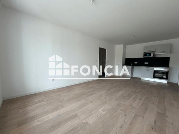 Location Appartement 3 pièces 59.52 m² - AVENUE DE BOLLAERT Lens 62300