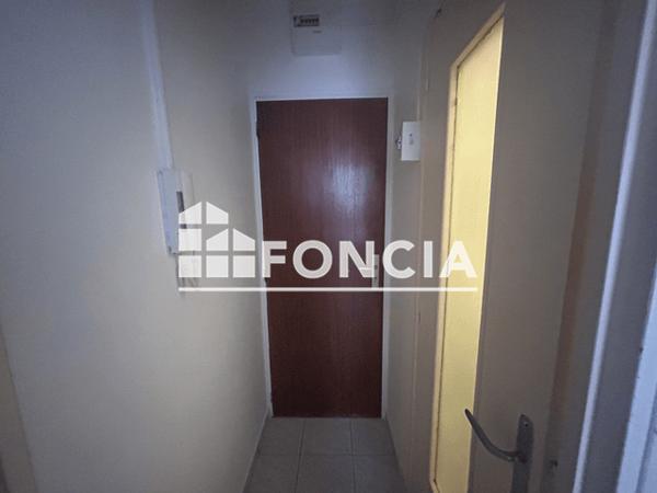 Location Studio meublé 14.36 m² - 37 RUE JEAN JACQUES ROUSSEAU Manosque 04100