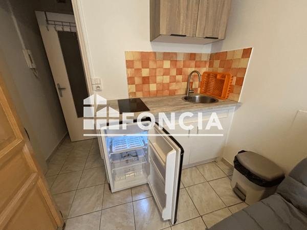 Location Studio meublé 14.36 m² - 37 RUE JEAN JACQUES ROUSSEAU Manosque 04100