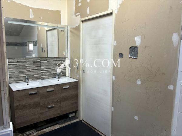 Maison 4 pièce(s) 2 chambre(s) 94 m²