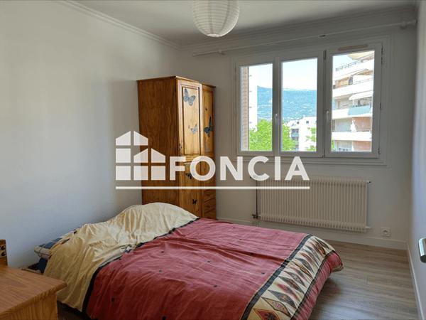 Location Appartement 4 pièces 72.96 m² - Echirolles 38130