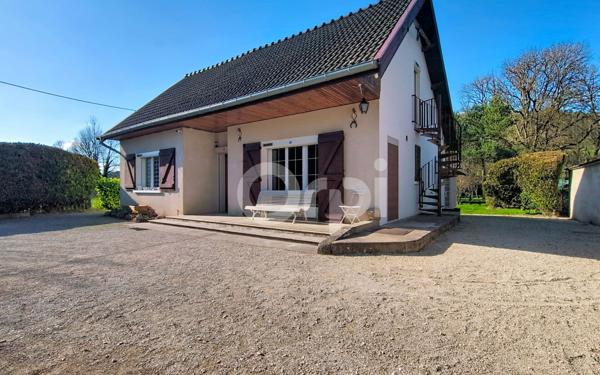 Maison à vendre    4 pièces •  Humberville