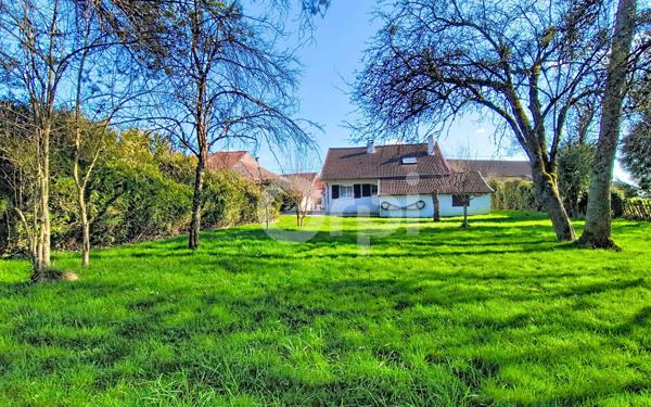 Maison à vendre    4 pièces •  Humberville