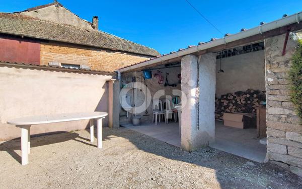 Maison à vendre    4 pièces •  Humberville