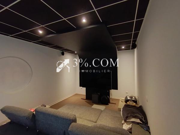 Villa 5 pièce(s) 3 chambre(s) 136 m²