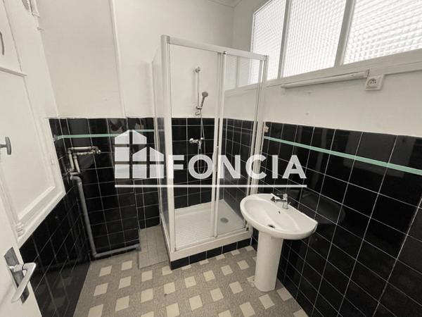 Location Appartement 3 pièces 64.58 m² - 1 RUE CROS DE CAPEU Nice 06100