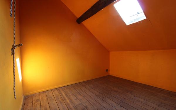 Maison à vendre    6 pièces •  Jouy-le-Châtel