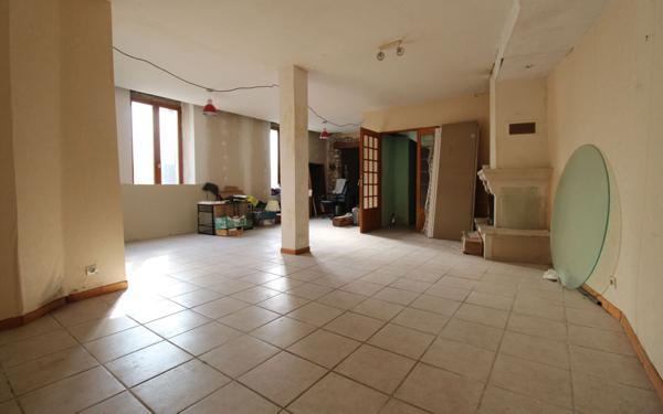 Maison à vendre    6 pièces •  Jouy-le-Châtel