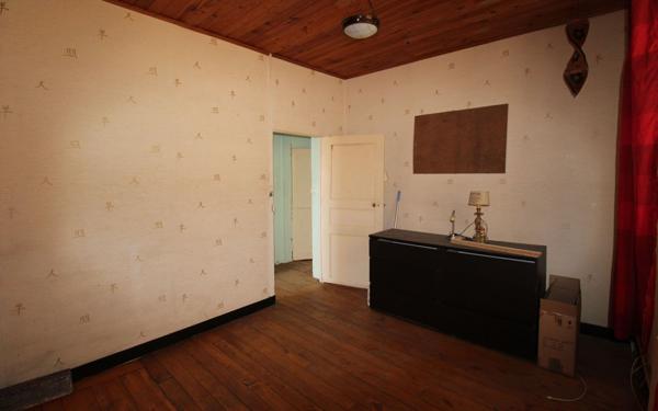 Maison à vendre    6 pièces •  Jouy-le-Châtel