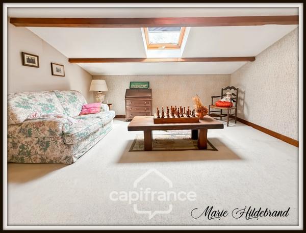 Maison de Caractère – 290 m², 8 Chambres, Jardin 7500 m², Vue Imprenable