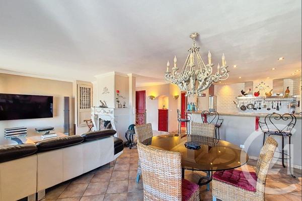 Maison à vendre  4 pièces - 123 m2 COGOLIN - 83