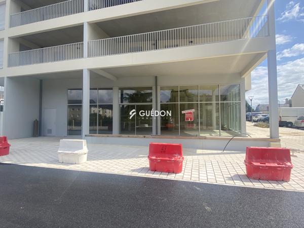 Local commercial - 0 m² - 0 pièce