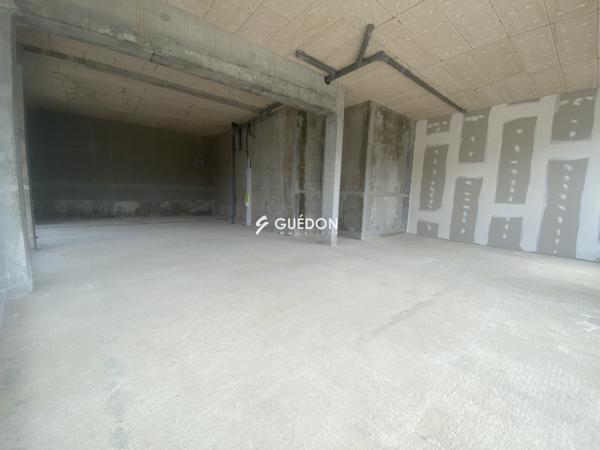 Local commercial - 0 m² - 0 pièce