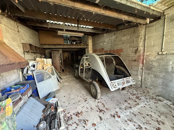 Maison  6 pièce(s)  4 chambre(s)  137 m²