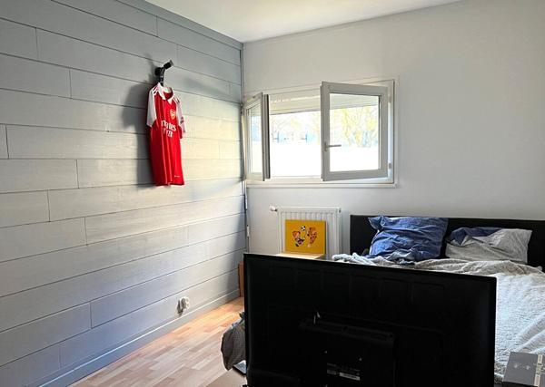 Appartement de type 5 avec terrasse et stationnement sur Angers quartier Orgemont/ clinique de l'Anjou