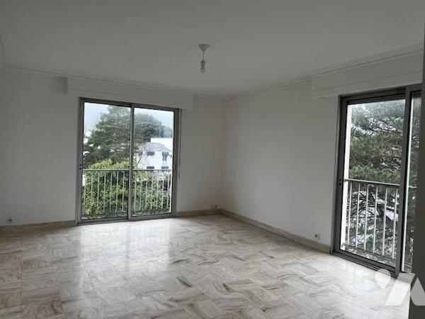 A VENDRE à NANTES - APPT T3 de 79m2 avec garage et cave