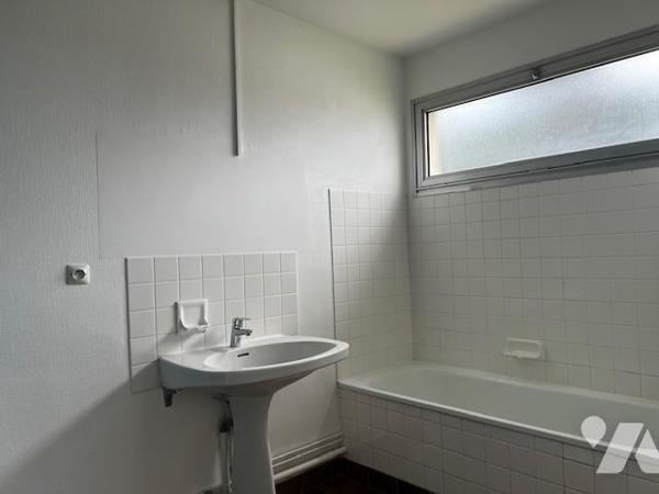 A VENDRE à NANTES - APPT T3 de 79m2 avec garage et cave