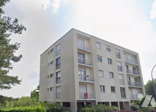 A VENDRE à NANTES - APPT T3 de 79m2 avec garage et cave