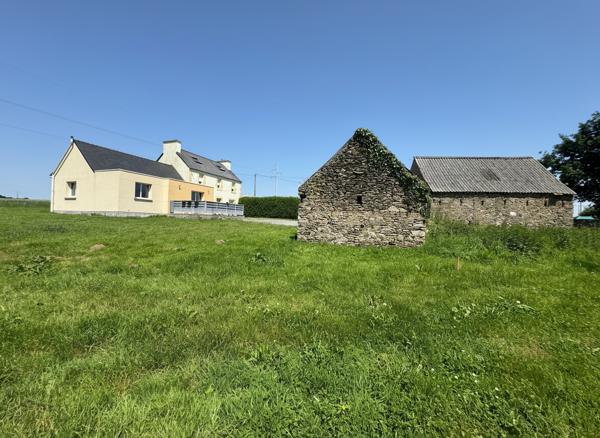 A VENDRE Maison proche LANDIVISIAU 8 pièces 150 m2