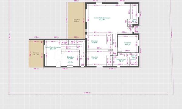 D'une surface totale de 150 m² de plain-pied, cette villa se distingue par sa luminosité et ses finitions irréprochables (sol en travertin, climatisation réversible) :
La maison principale T4 de 110m2 est composée d'un vaste séjour de 53m2 baigné de lumière ouvrant sur une terrasse en travertin. La cuisine, ouverte est à personnaliser selon vos goûts, 
Les 3 chambres spacieuses disposent chacune d'une salle d'eau privative dont une chambre a accès directement à la terrasse.
Une grande salle de bain avec baignoire et 1 WC supplémentaire vient compléter le tout.

Un appartement T2 de 40m2 indépendant fait partie du lot Idéal pour recevoir ou pour générer un revenu immédiat.
Le terrain est plat, piscinable, avec une réserve de constructibilité permettant l'ajout d'un garage ou d'une extension de 150m2.

Plusieurs suggestions imagées ont été réalisées afin de faciliter la projection de chacun.

Localisation : Environnement calme à seulement 7 km des plages (environ 7 minutes en voiture) et à proximité immédiate des commerces et écoles.

Investissement et Rentabilité
Grâce au T2 indépendant, cette propriété offre des perspectives de revenus locatifs attractives 
Location annuelle : 650 euros environ/ par mois 
Location saisonnière : 17 000 € approximativement / an selon sources diverses