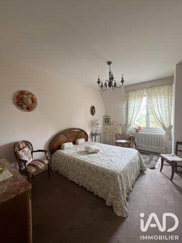 Maison à vendre 7 pièces 230 m² Aigueperse