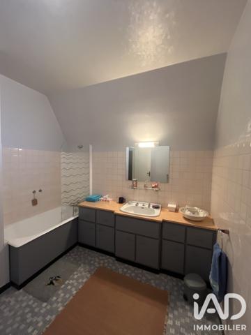 Maison à vendre 7 pièces 230 m² Aigueperse