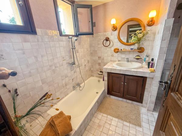 Maison à vendre  5 pièces - 140 m2 CAVALAIRE SUR MER - 83