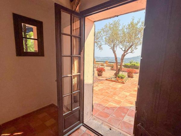 Maison à vendre  5 pièces - 140 m2 CAVALAIRE SUR MER - 83