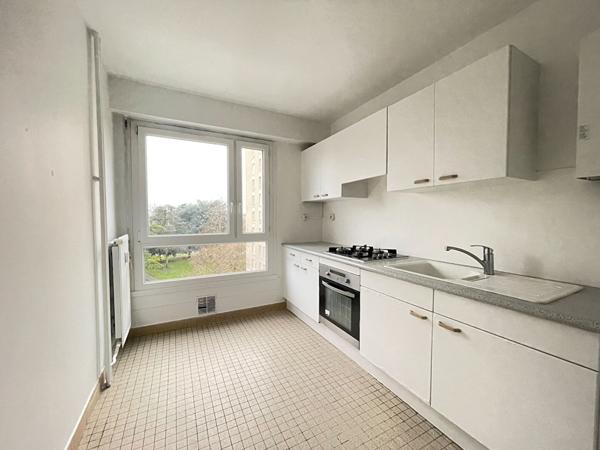 Appartement Evry Courcouronnes 4 pièce(s) 73.26 m2