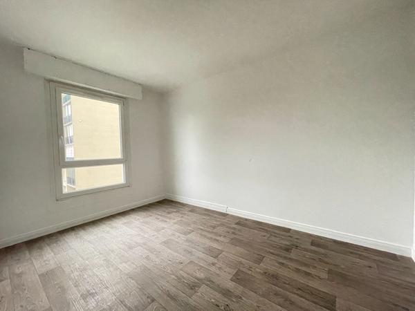 Appartement Evry Courcouronnes 4 pièce(s) 73.26 m2