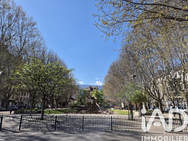 Appartement à vendre 2 pièces 61,56 m² Grenoble