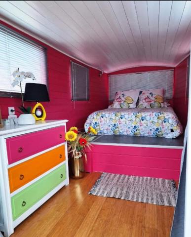 21200 BEAUNE -  PENICHE 23 mètres - 100 m2 habitable - 2 Chambres - Tout confort