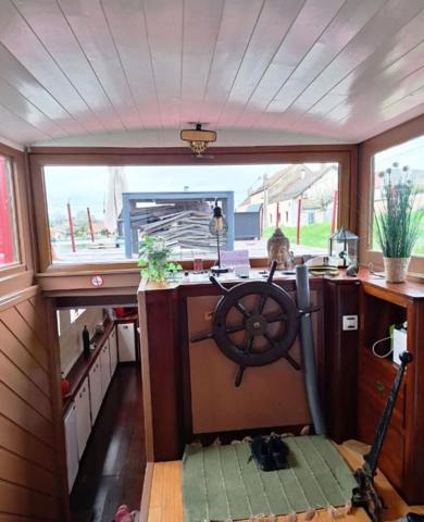 21200 BEAUNE -  PENICHE 23 mètres - 100 m2 habitable - 2 Chambres - Tout confort