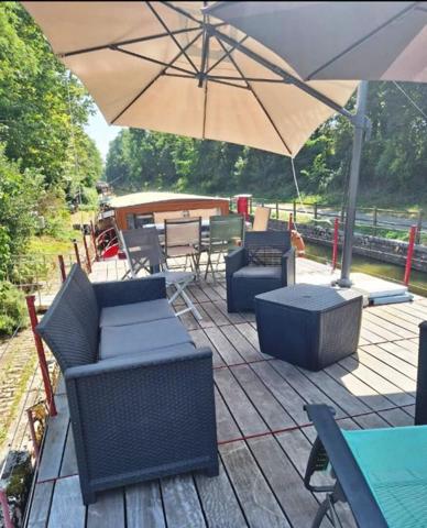 21200 BEAUNE -  PENICHE 23 mètres - 100 m2 habitable - 2 Chambres - Tout confort