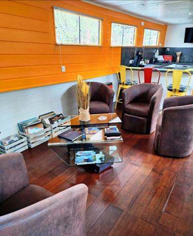 21200 BEAUNE -  PENICHE 23 mètres - 100 m2 habitable - 2 Chambres - Tout confort