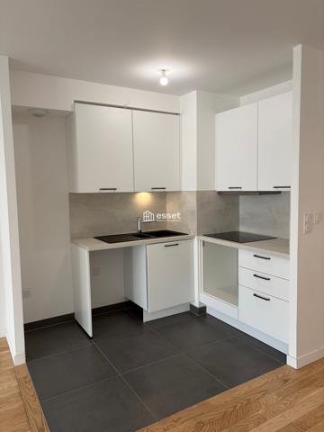 Location Appartement 2 pièces 48.1 m² - Saint-ouen-sur-seine 93400