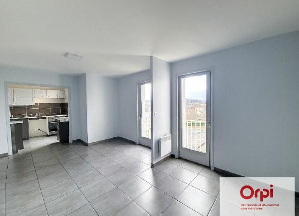 Appartement à louer  1 pièce •  Montluçon