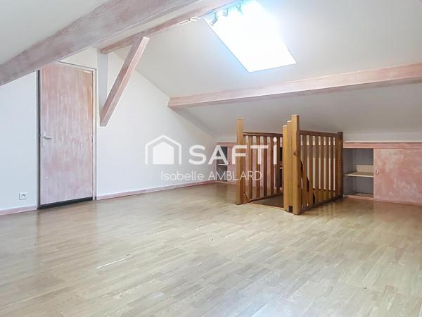 Maison familiale rénovée avec piscine